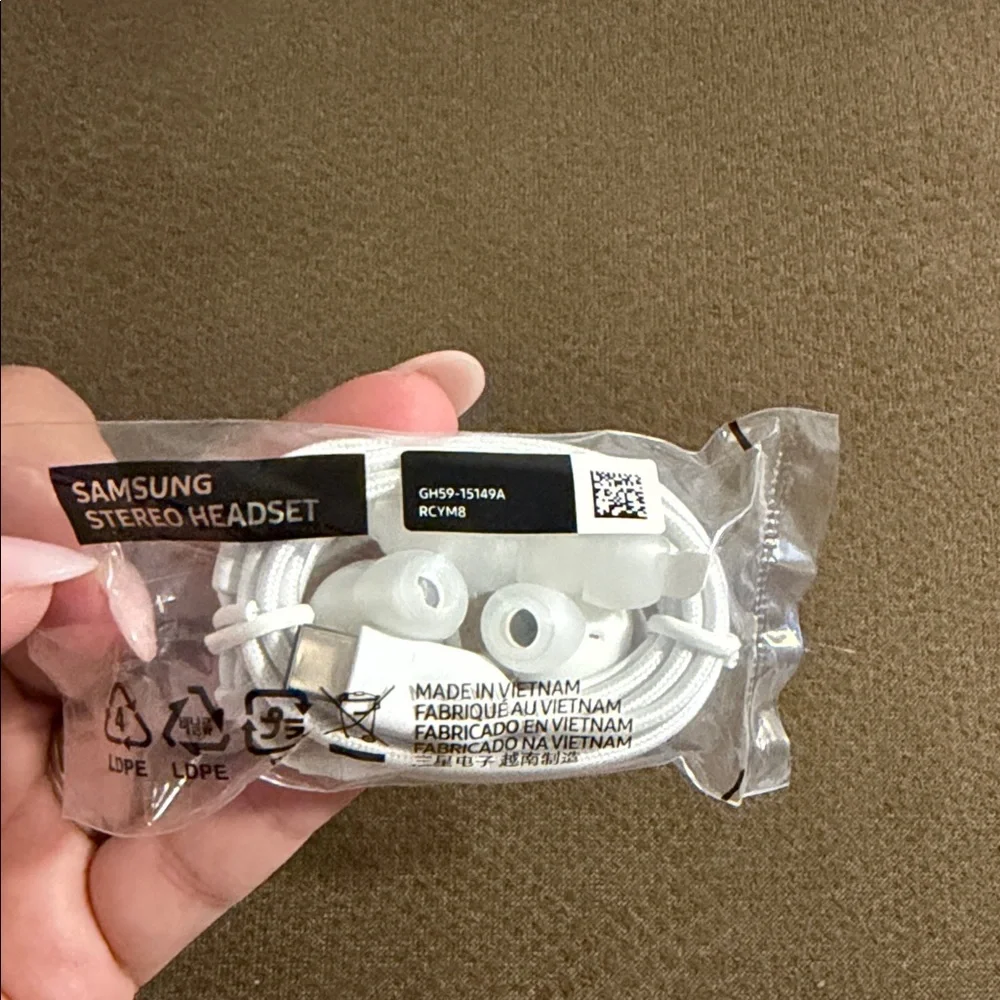 Samsung Stereo Headset in White